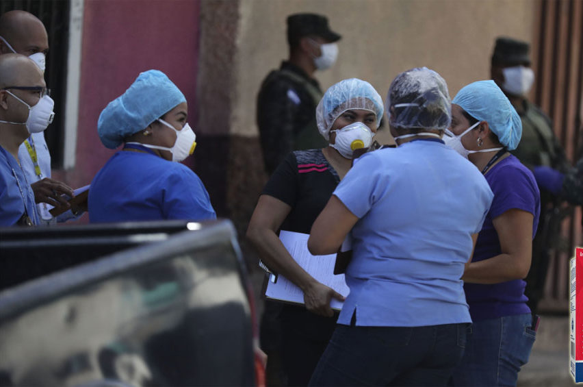Coronavirus: Juan Orlando Hernández veta decreto que da permanencia laboral a personal de salud