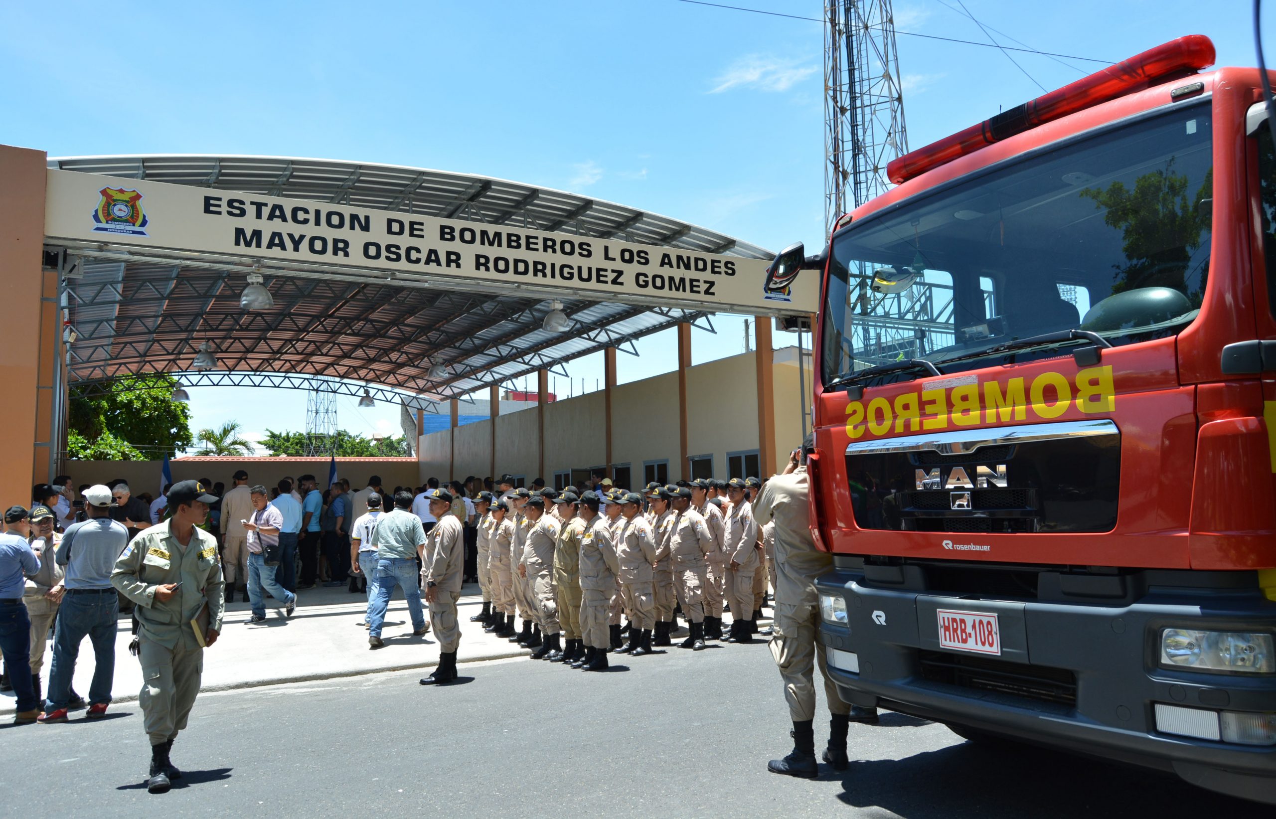 Cuerpo de Bomberos de Honduras confirma 13 de sus miembros contagiados de covid-19