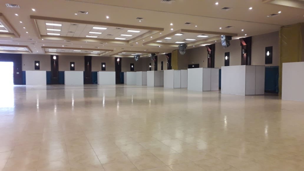 Muere primer hondureño por sospecha de covid-19 en centro de triaje de Expocentro en San Pedro Sula