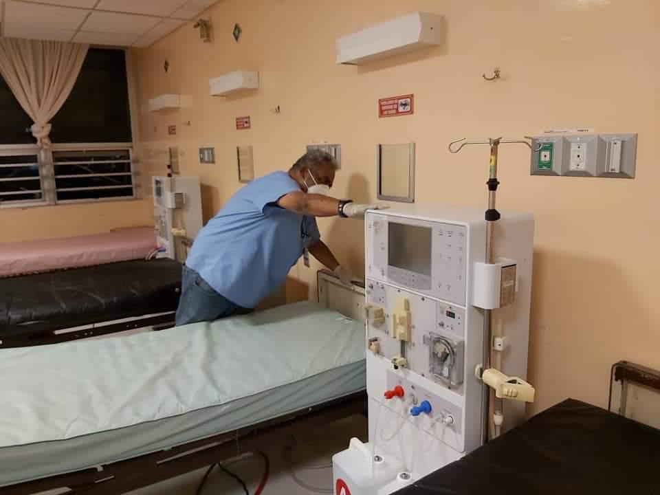 Listas camas para la atención.