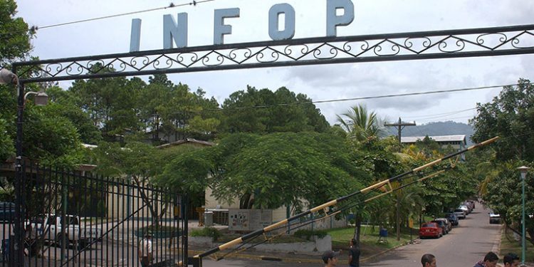 Unos 1,400 pacientes sospechosos de covid-19 atenderán en el nuevo centro de triaje en el Infop de Tegucigalpa