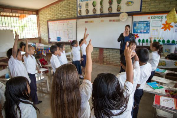 Honduras plantea el retorno seguro a clases en dos vías ¿Cuáles son?