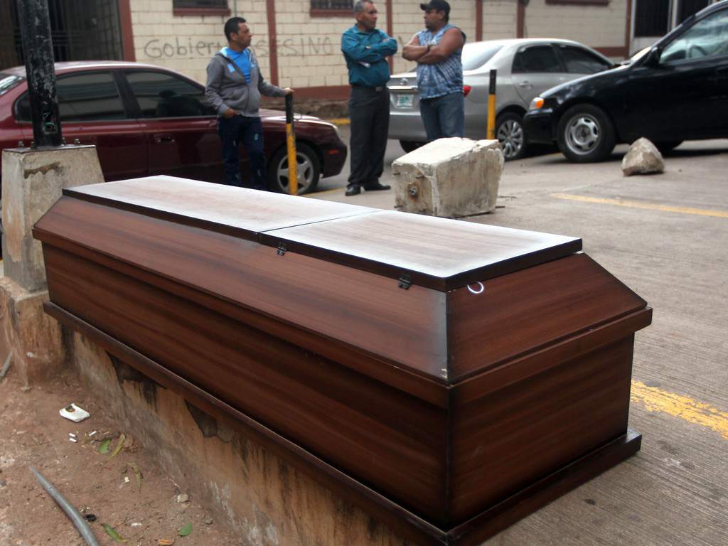 En estos horarios sepultarán a fallecidos por coronavirus en la capital de Honduras