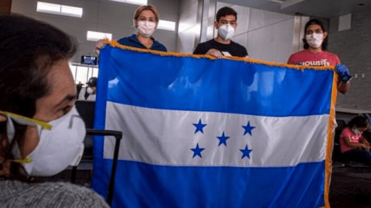 Cancillería confirma fecha de vuelos humanitarios para hondureños varados en España