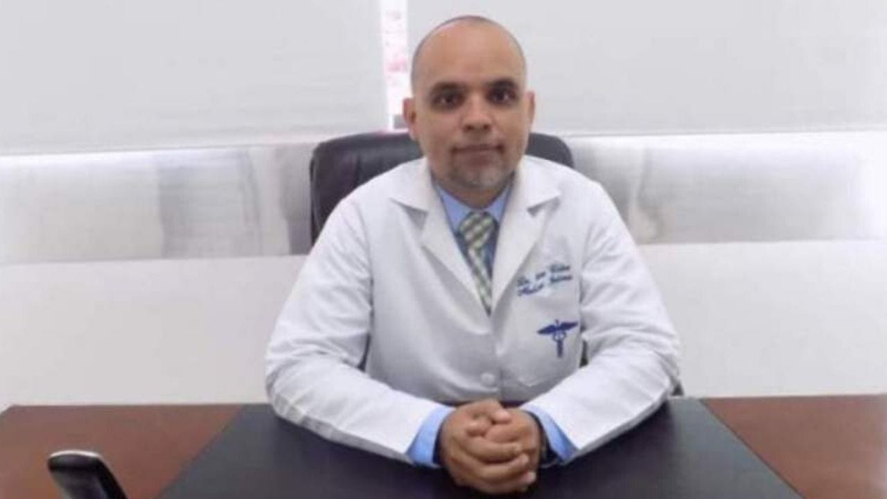 Omar Videa, médico internista y propulsor del tratamiento "Maíz", resulta positivo al covid-19