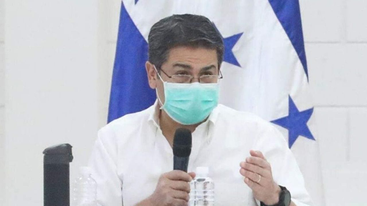 Presidente Hernández sobre caso hospitales móviles: “el pueblo hondureño no quiere excusa, atrasos y negligencia"