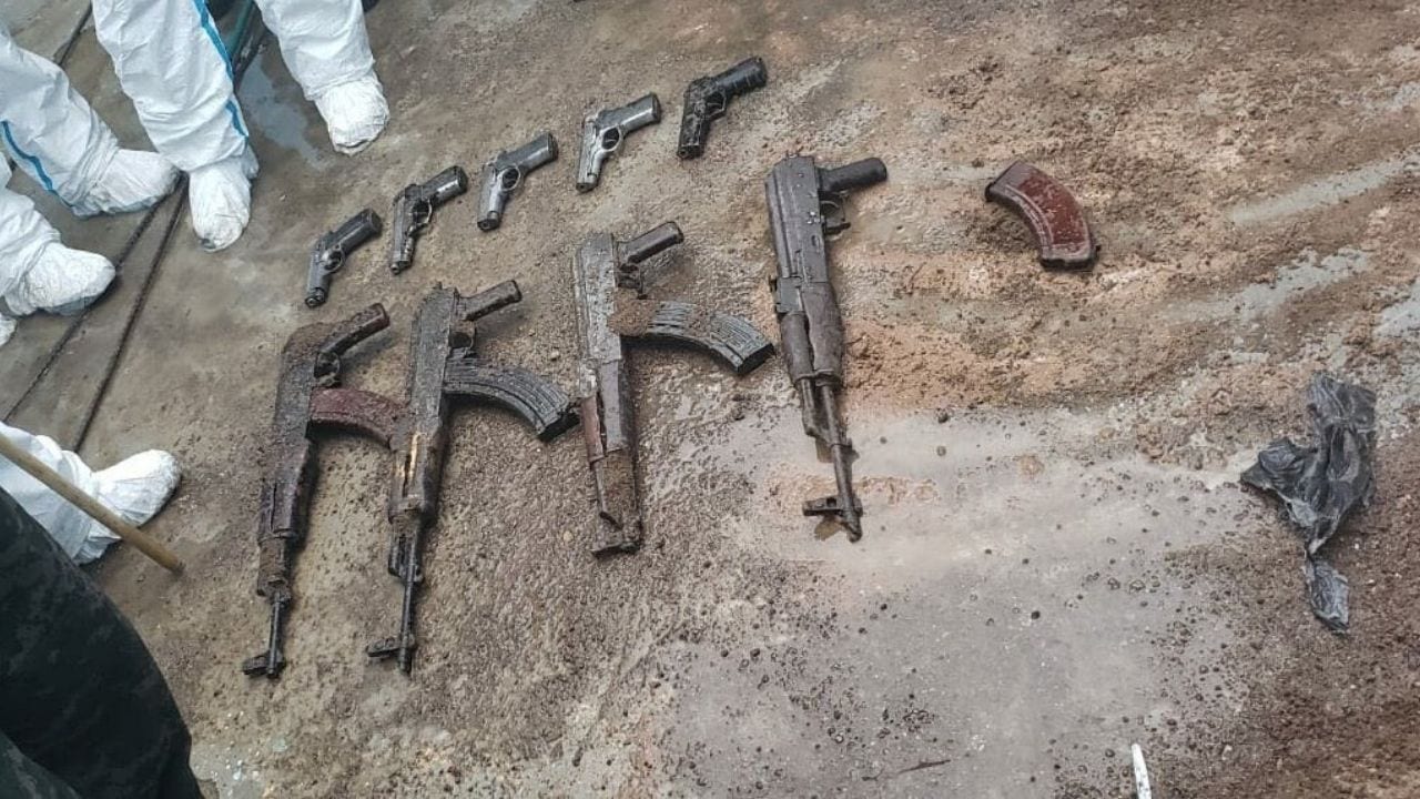 Encuentran armas de grueso calibre enterradas en cárcel de Támara, mira las imágenes