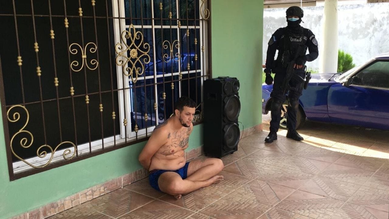 Capturan a alias "Gringo", supuesto norteamericano sospechoso de rapto de líderes indígenas en Tela