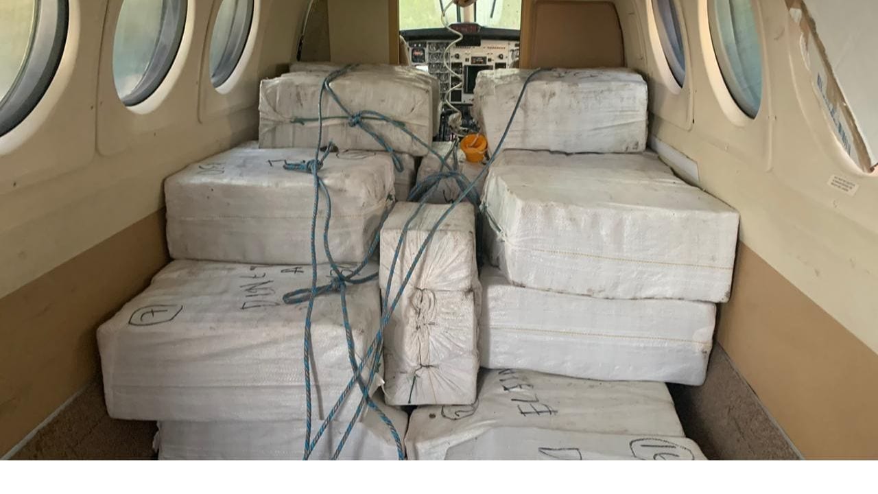 Interceptan en Gracias a Dios una narcoavioneta proveniente de Sudamérica en medio de un enfrentamiento armado
