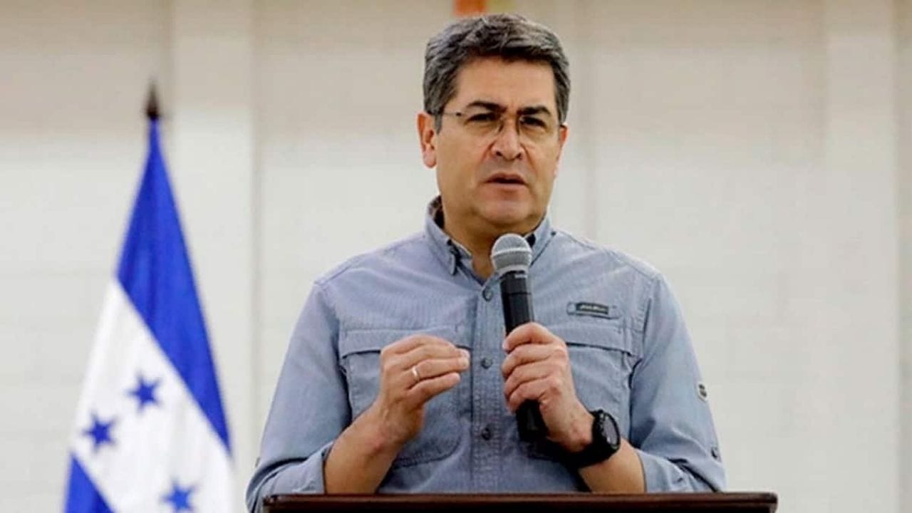 Presidente Hernández llama a todos los alcaldes a tramitar los fondos "Fuerza Honduras" para enfrentar la pandemia del covid-19