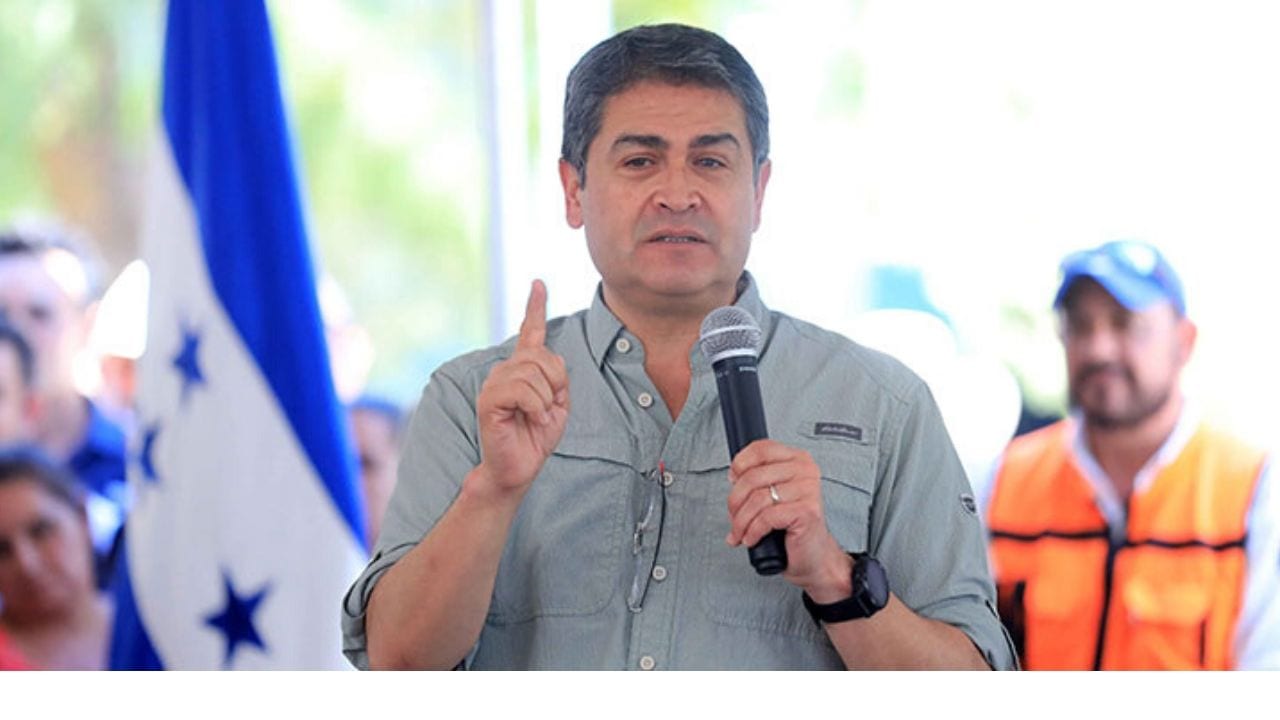 "No se va a tolerar más inoperancias en manejo de crisis", sentenció el presidente Hernández