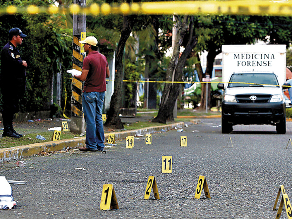 Masacre en la capital deja cuatro muertos y dos heridos; responsables estaban vestidos con indumentaria militar