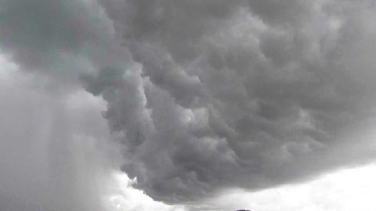 Tormenta tropical podría impactar en territorio hondureño, advierte experto en metereología
