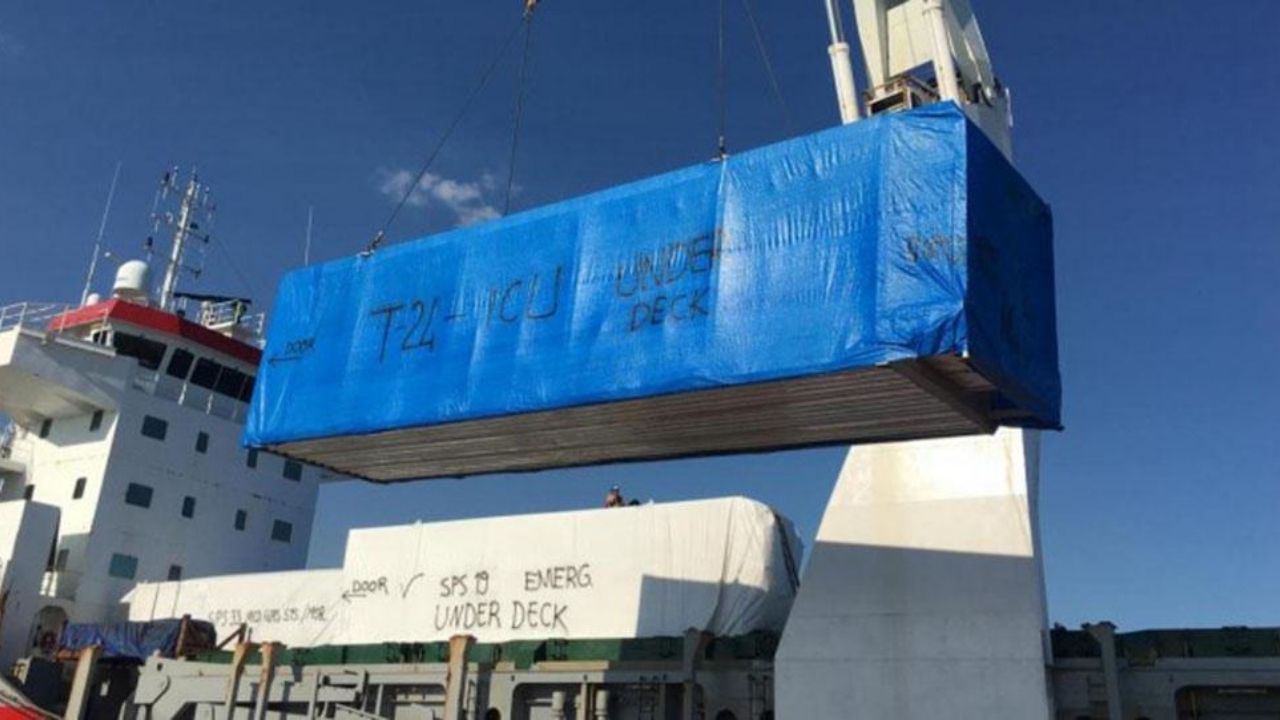 Trasladan a San Pedro Sula los primeros módulos del hospital móvil