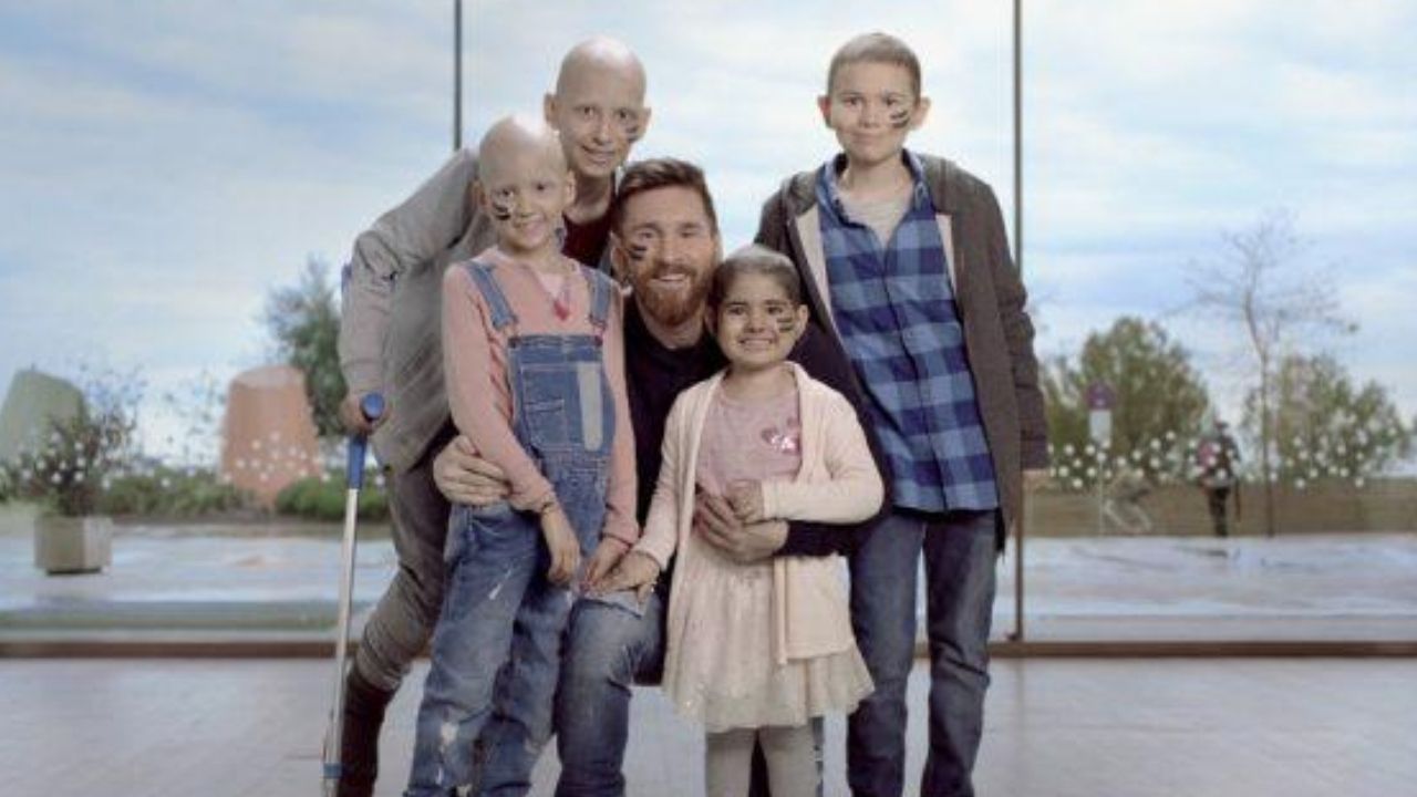 Emotivas acciones con las que personajes famosos buscan ayudar a niños con cáncer ¡Todos podemos hacerlo también!