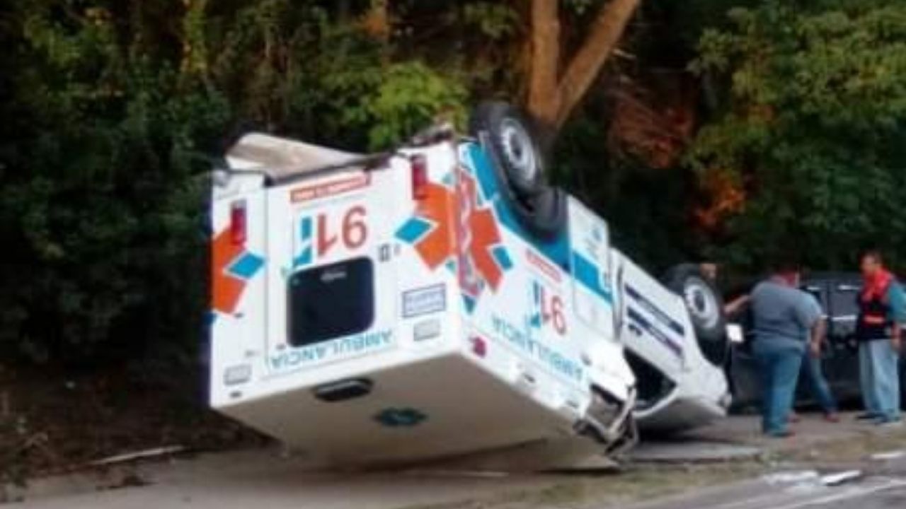 En Tegucigalpa, vigilante de taller se accidenta tras tomar ´prestada´ una ambulancia y dar un paseo porque estaba estresado