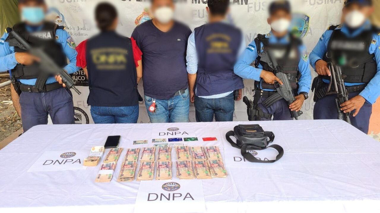 Guatemalteco es detenido en Honduras en posesión de más de 276 mil lempiras