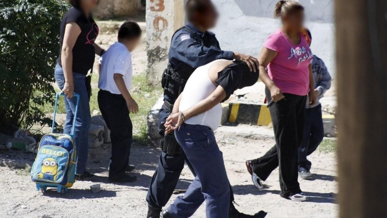Halconeo y narcomenudeo: Descubren la mecánica del crimen organizado para reclutar a menores en México