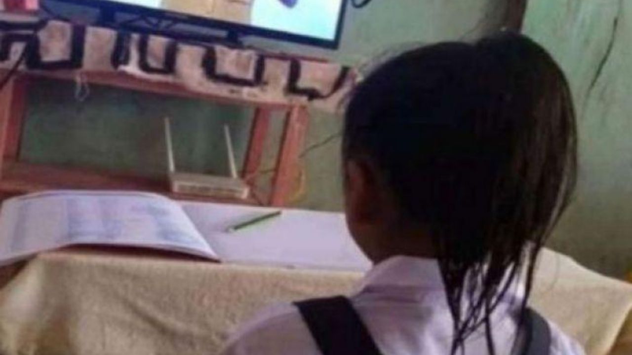 Imagen de Un millón de alumnos desconectados del sistema  podrían convertirse en una generación perdida en Honduras