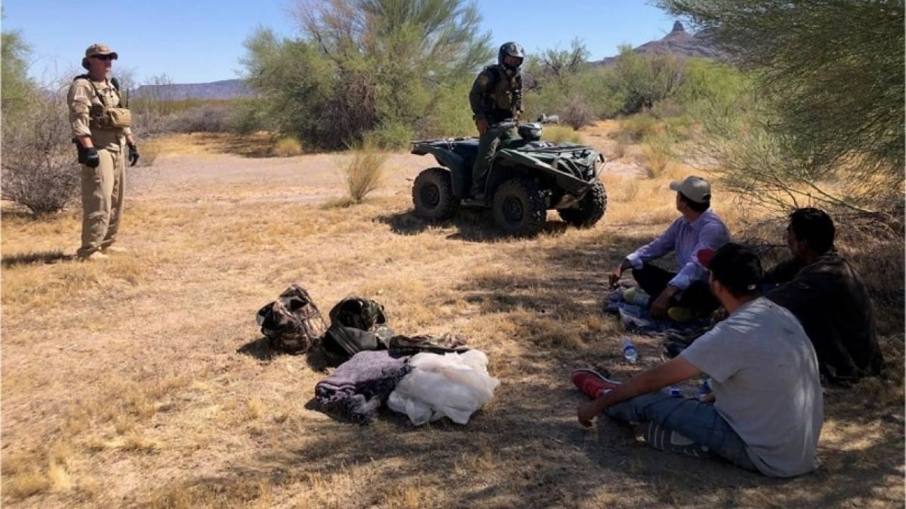 Más de 1,000 migrantes han sido rescatados en el desierto de Arizona en 2020, muchos de ellos hondureños
