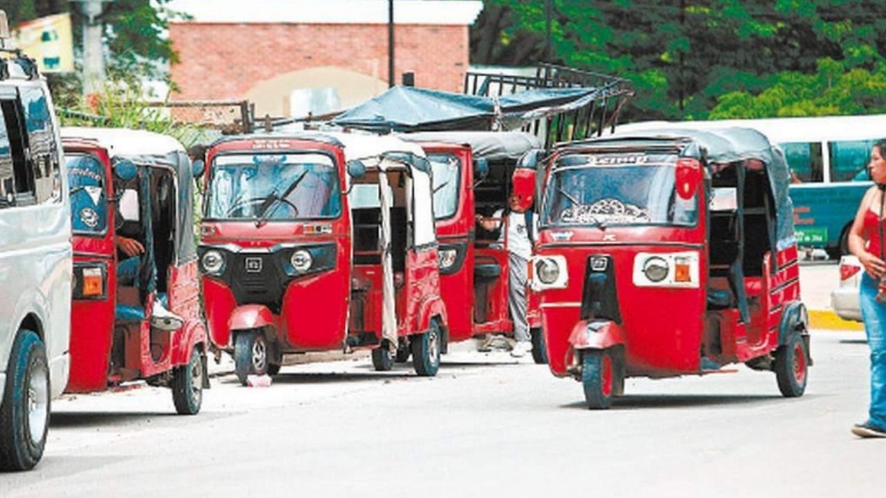 Mototaxistas exigen permisos al Instituto de Transporte para trabajar legalmente