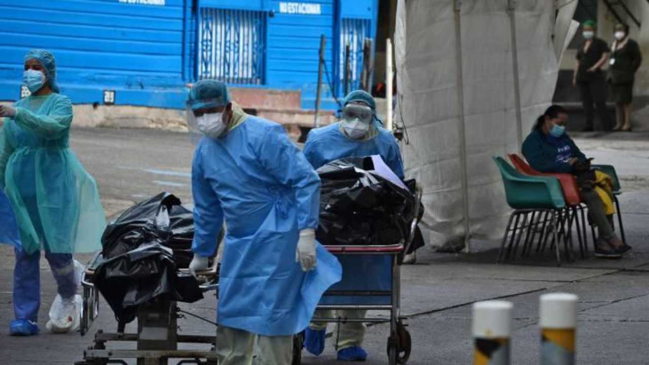 Médico hondureño advierte que todo el 2020 se convivirá con el virus de manera agresiva