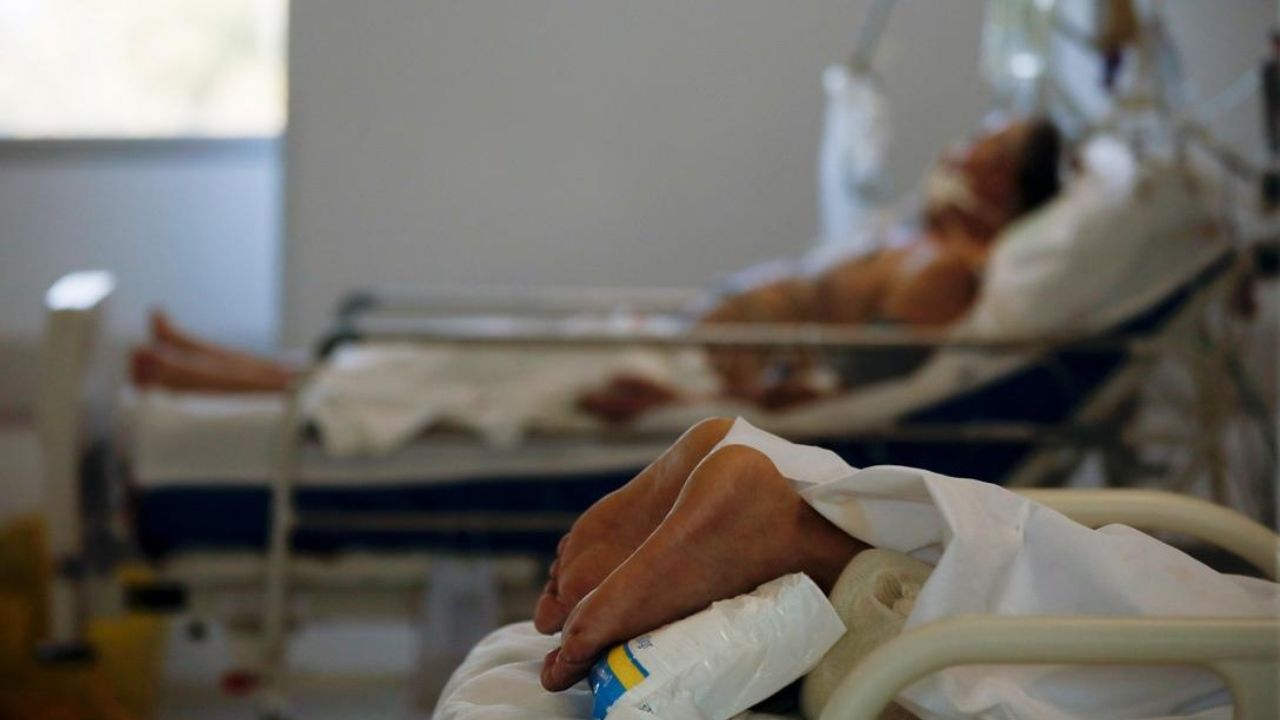Este es el protocolo para dar el último adiós a los pacientes críticos con covid en Argentina