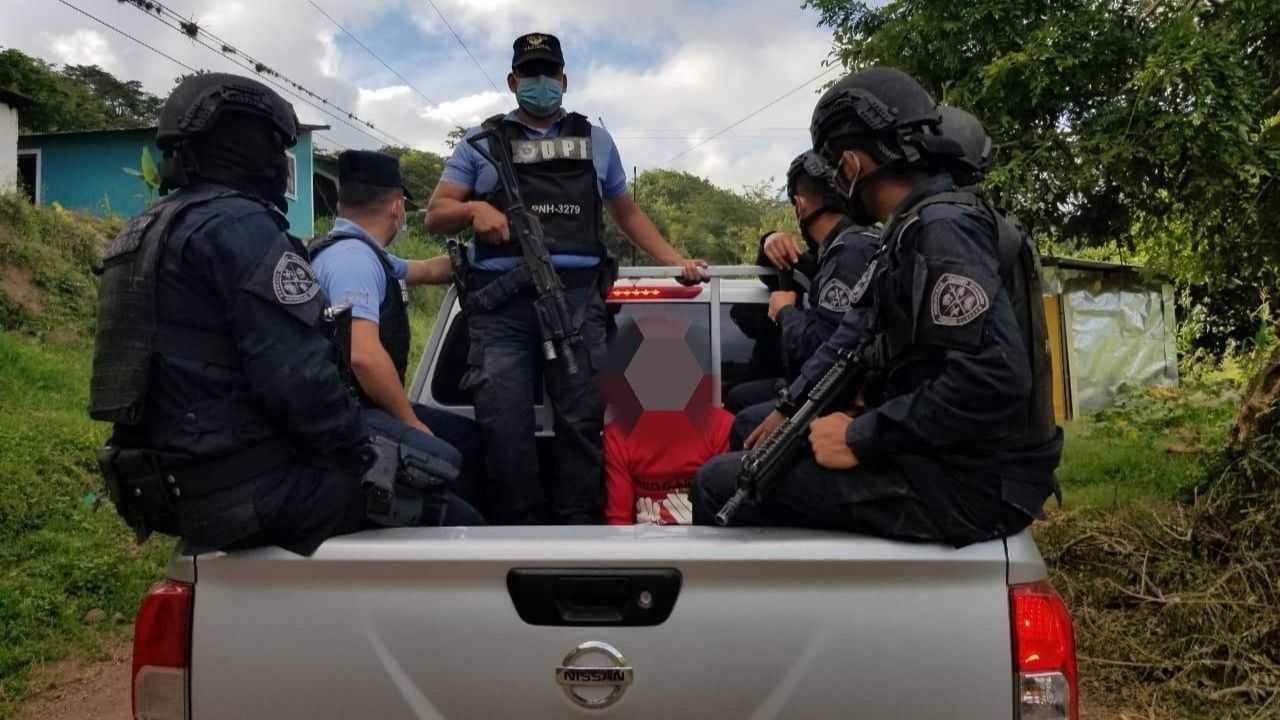 Capturan a cinco pandilleros de la 18 por presunto asesinato en contra de un transportista