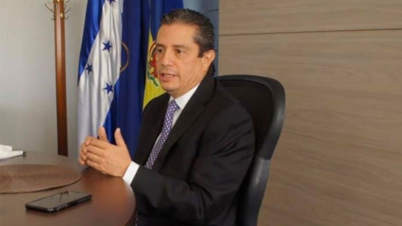 Daniel Fortín: La pandemia nos tiene por el suelo la economía, estamos en el 'sálvese quien pueda'