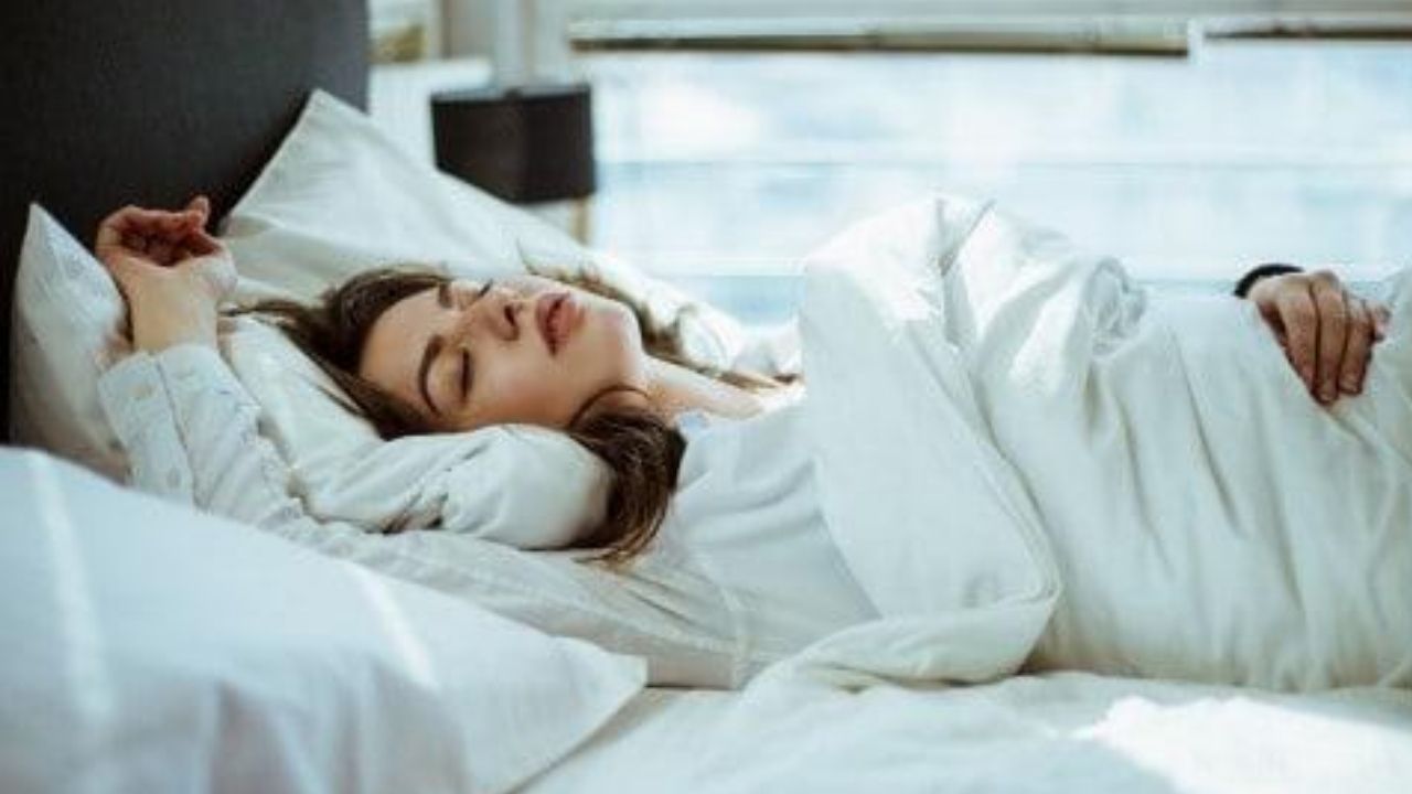 Los no creyentes tienen más probabilidades de dormir mejor que los cristianos, según estudio de una universidad de Texas
