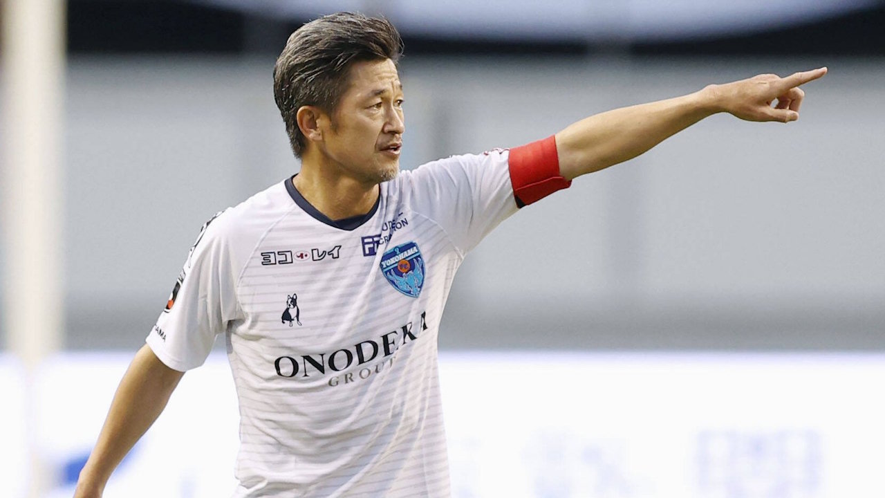 Con más de 53 años, Kazuyoshi Miura se convirtió en el futbolista de mayor edad en jugar en la liga japonesa