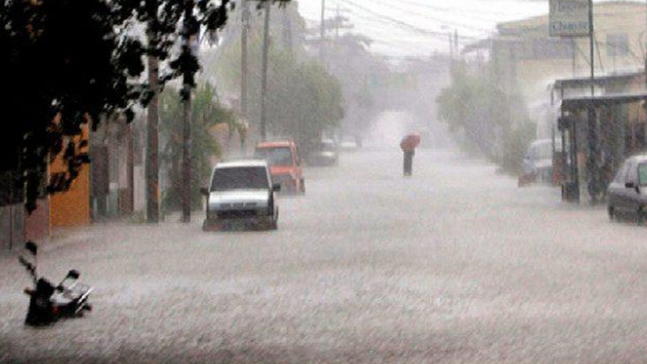 Por posible formación de ciclón tropical emiten alerta verde para 11 departamentos de Honduras