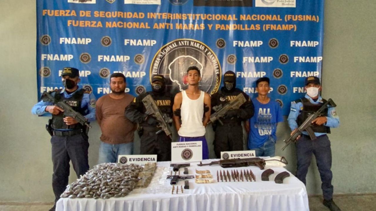 Capturan a tres cabecillas de la MS-13 con fuerte armamento y droga