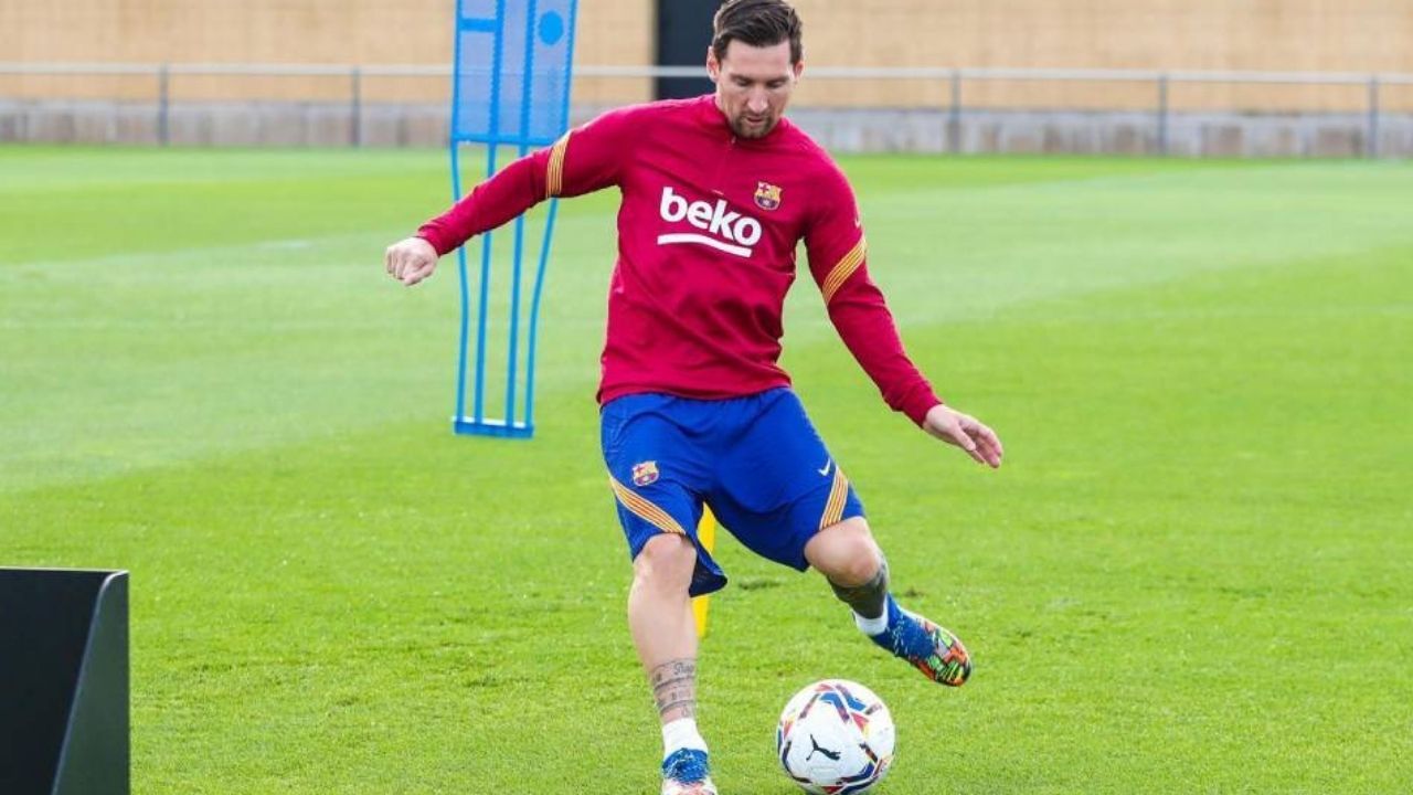 Vicepresidente del Barcelona dice estar muy contento con la decisión de Messi