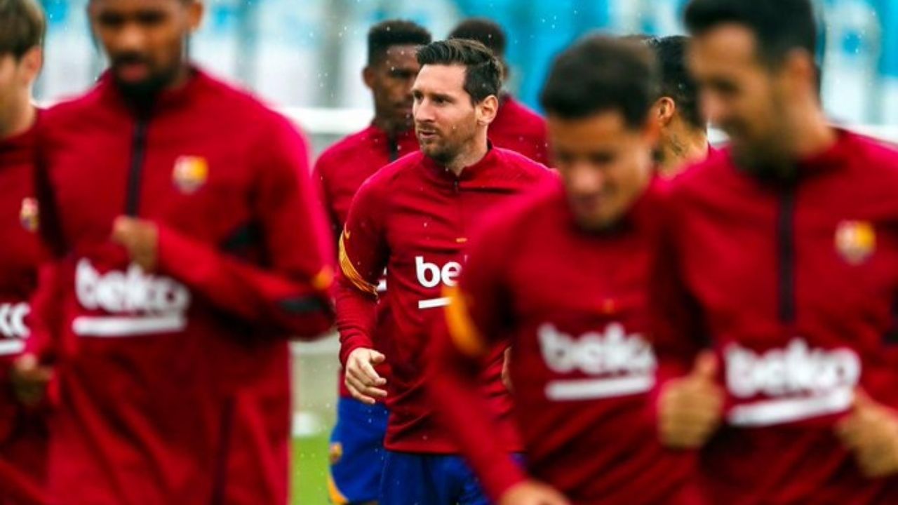 Messi ya entrena con el resto del plantel en el Barcelona