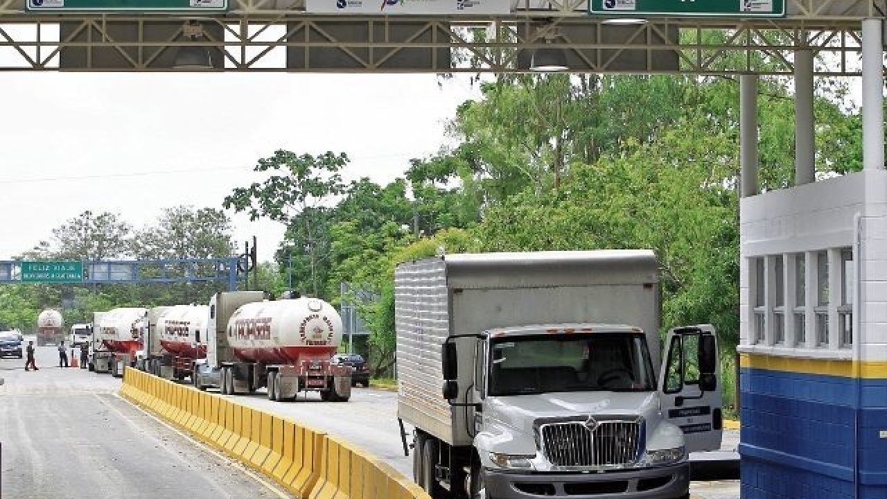 Honduras abrirá sus fronteras terrestres tras siete meses de cierre