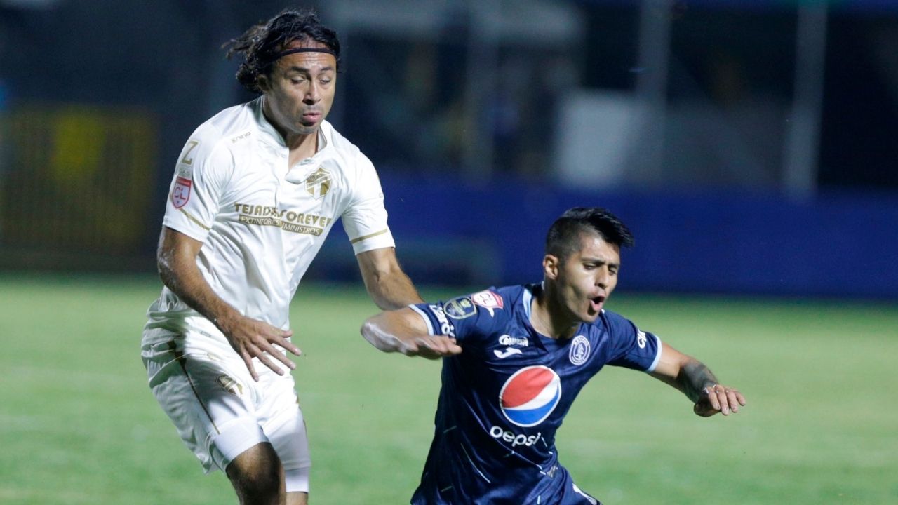 Motagua avanza a octavos de final de Liga Concacaf tras vencer en penales a Comunicaciones