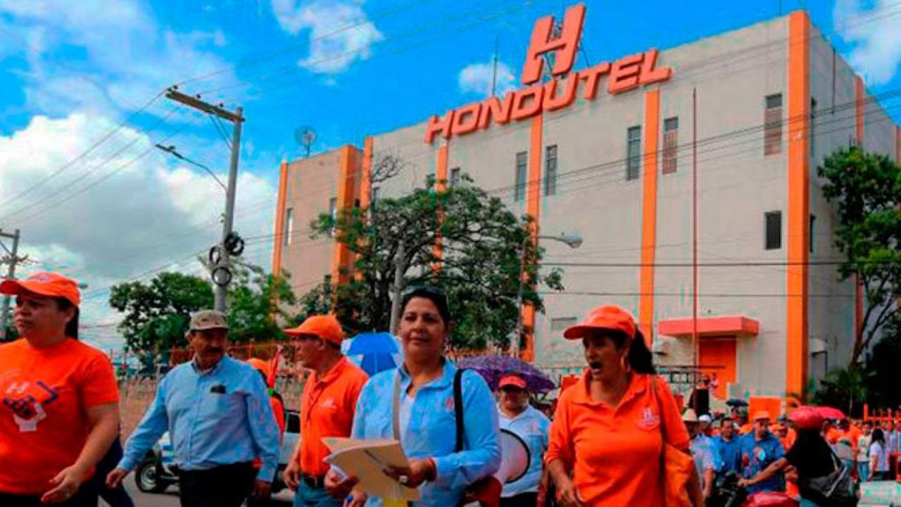 Sindicalistas advierten que Hondutel puede ser declarada insolvente en dos meses
