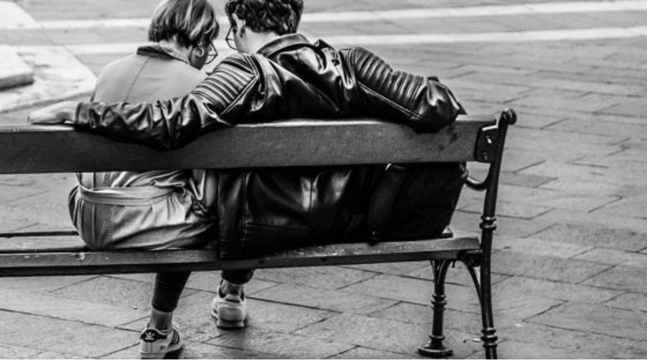 Estar enamorado refuerza el sistema inmune contra el covid, según estudio científico