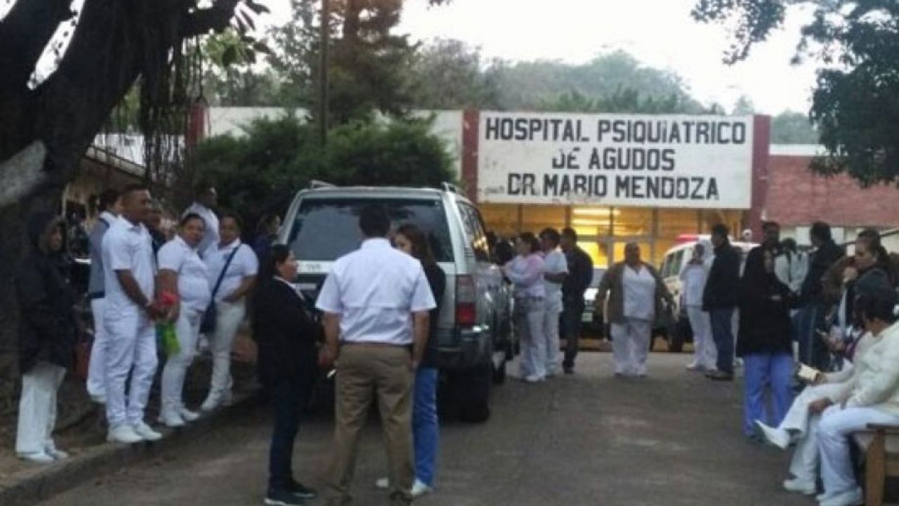 Empleados del Hospital Mario Mendoza protestan porque ya no les pagarán transporte durante la pandemia