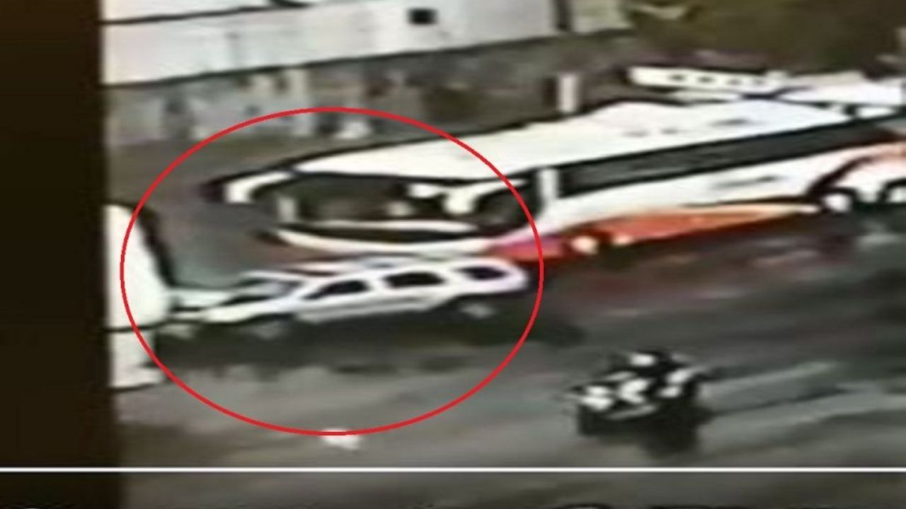 Policía mexicana publica vídeo del asesinato a un funcionario, en plena vía pública, para dar con el paradero de los sicarios