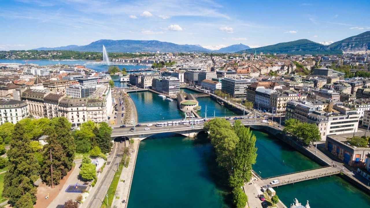 Suiza aprueba el salario mínimo más alto del mundo, mira de cuánto es
