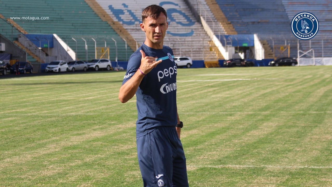 Esta noche juega Motagua-Comunicaciones en la Liga CONCACAF