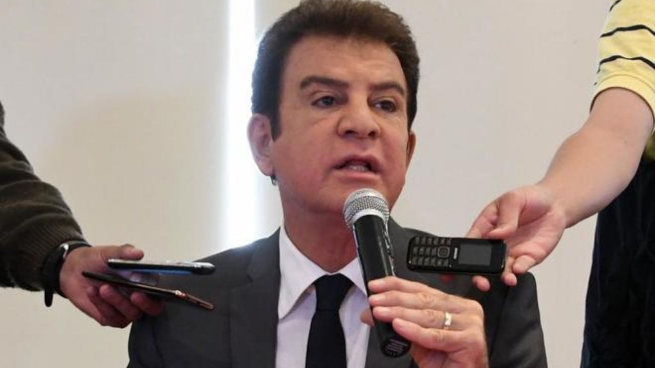 Salvador Nasralla denuncia que 'hay más de un millón de muertos en el censo electoral, ellos continúan votando'