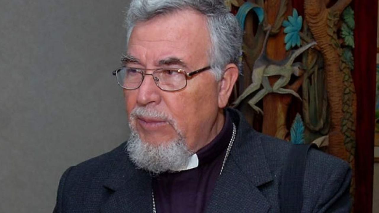 Monseñor Luis Alfonso Santos asegura que Juan Orlando Hernández trabaja como agente de la DEA