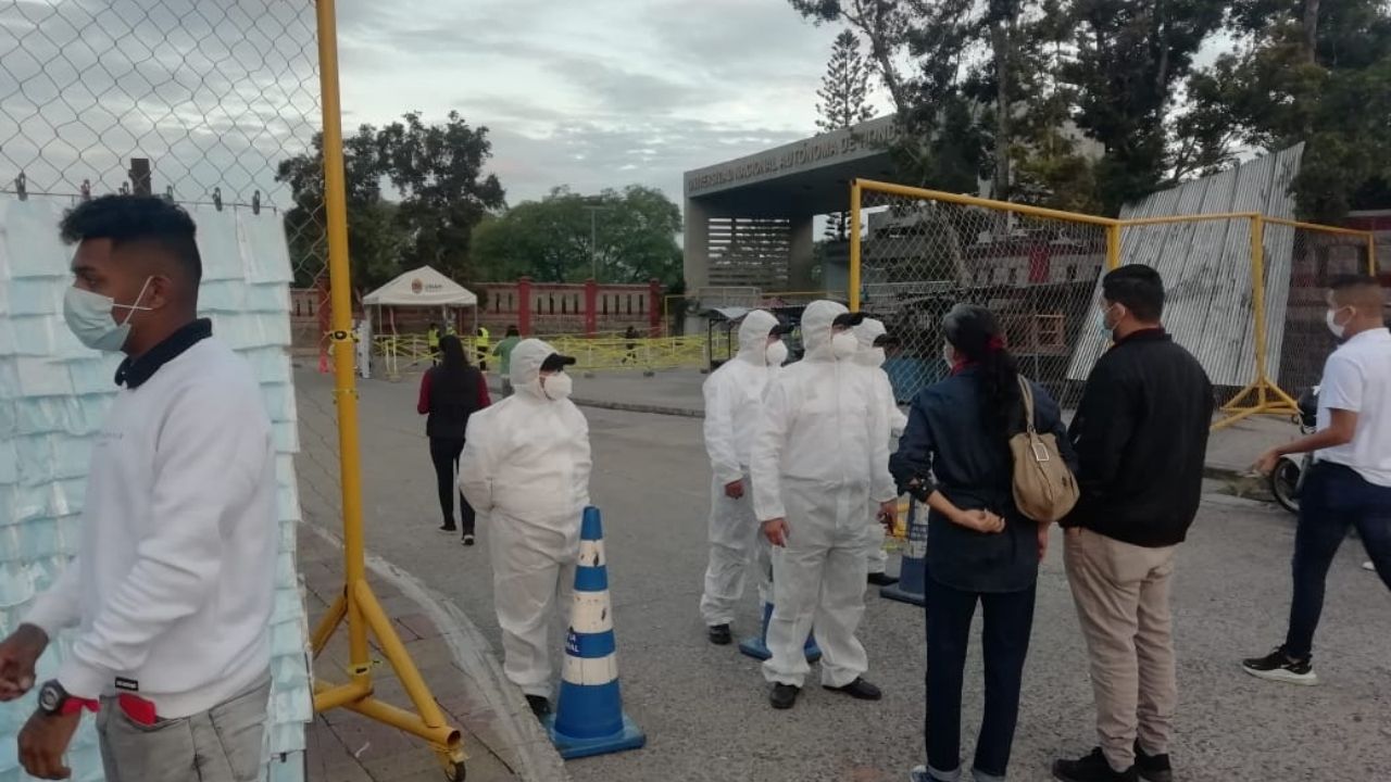 UNAH comienza aplicación de la Prueba de Aptitud Académica bajo estricto protocolo