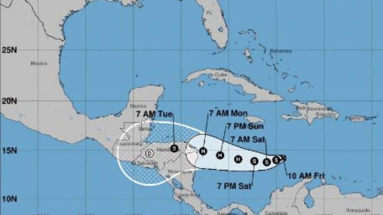 Iota se convierte en depresión tropical y se aproxima a Gracias a Dios, podría convertirse en huracán 1