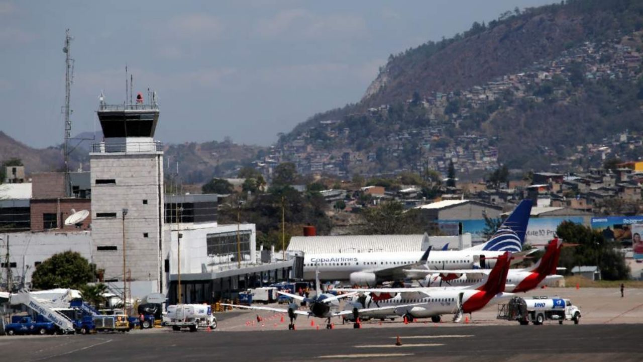 Empresario hondureño solicita que aeropuerto Toncontín siga operando para vuelos internacionales