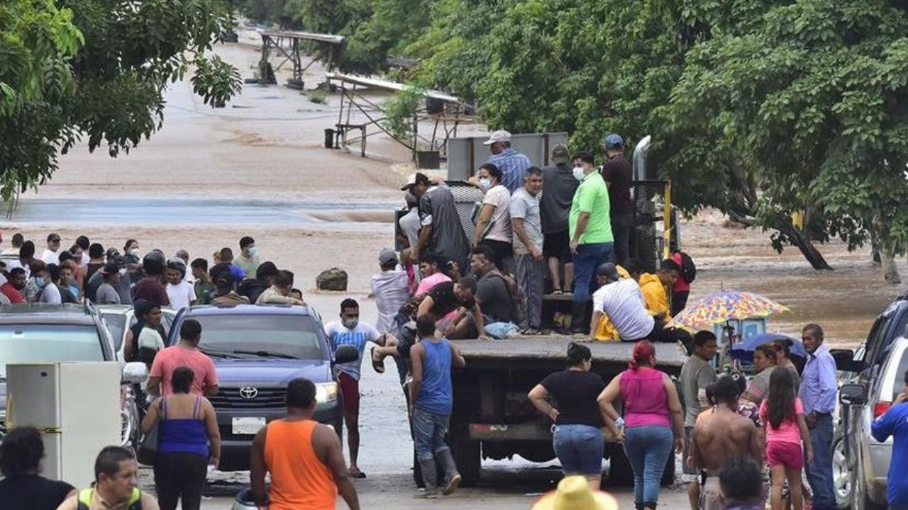 Estos diez departamentos del país deberán evacuar ante llegada del huracán Iota