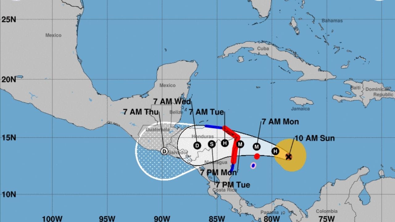 Huracán Iota llegaría como categoría 4 a Honduras, advierte el Centro Nacional de Huracanes